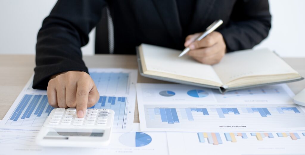 Accountant and finance